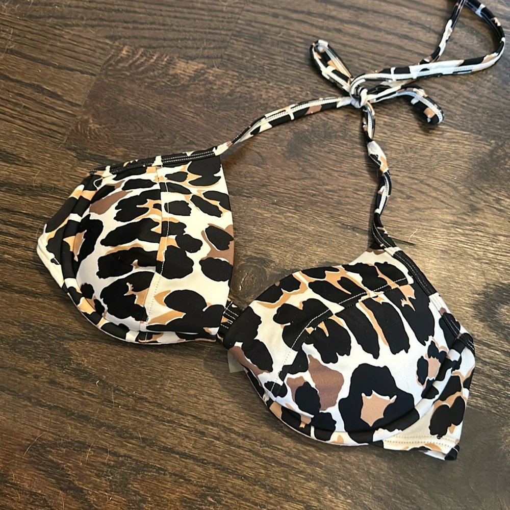 Victoria Secret push up bikini top in leopard print
